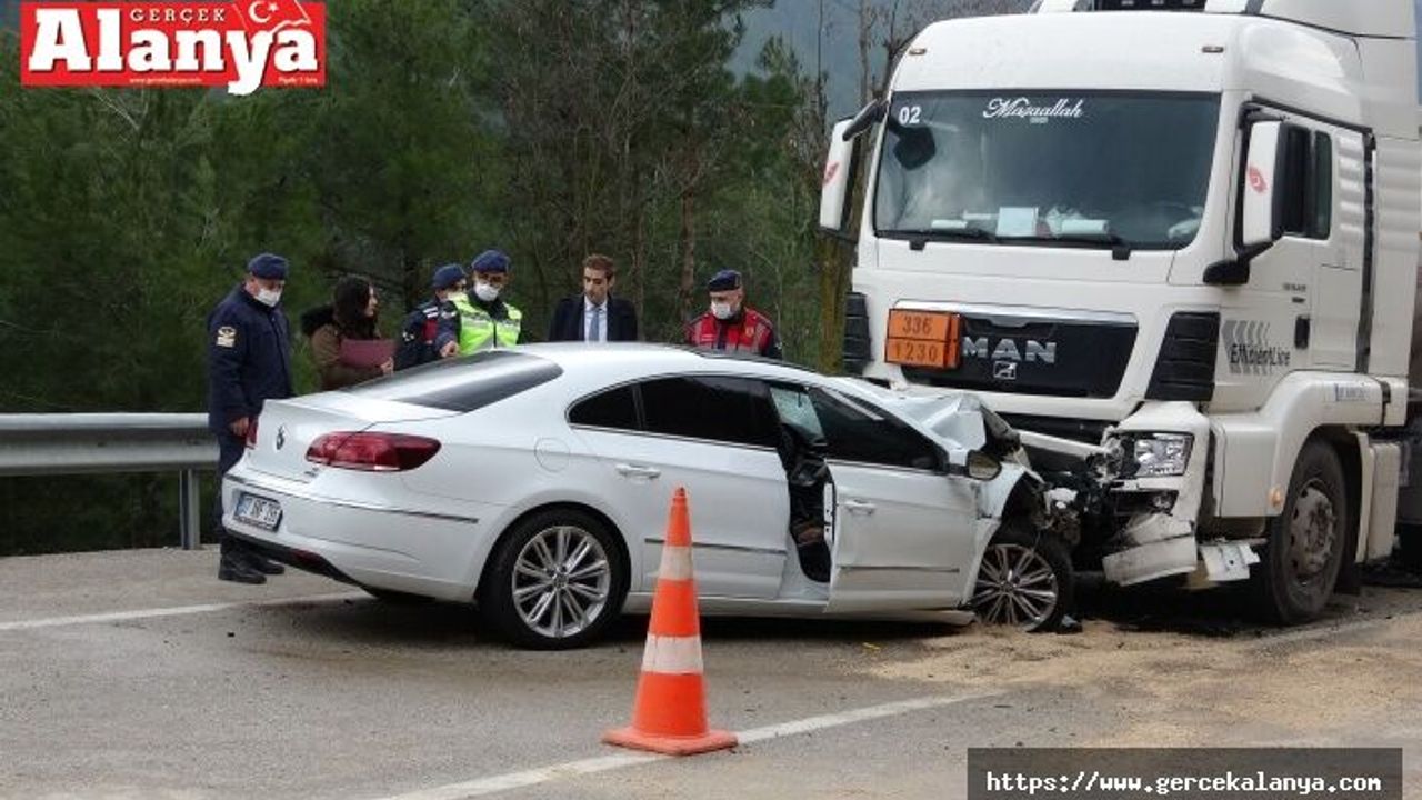 Otomobil ile tanker çarpıştı: 1 ölü