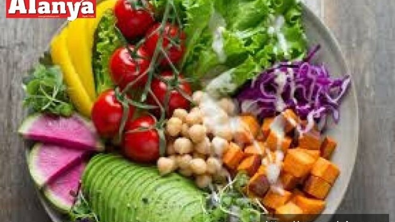 Hangi gıdalar mide kanserine zemin hazırlıyor