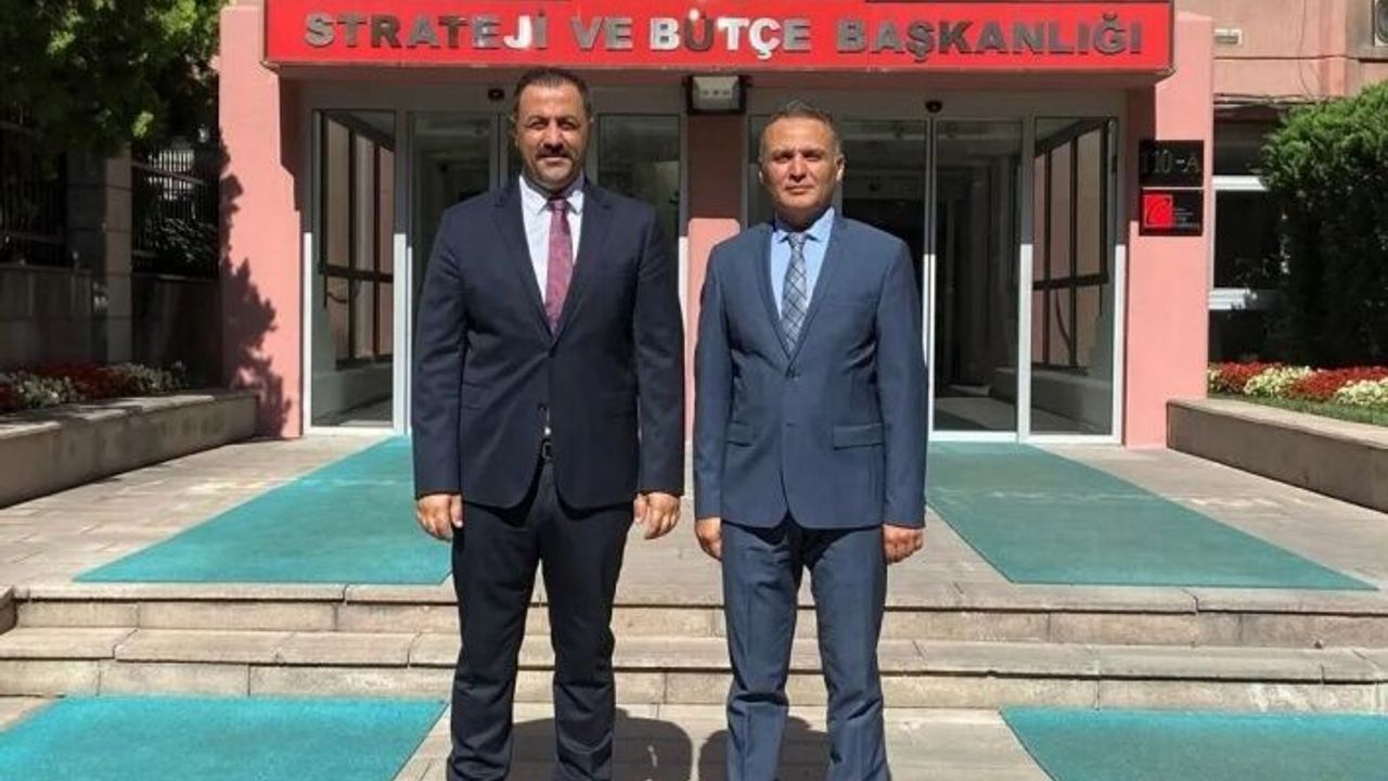 ALKÜ Rektörü Ekrem Kalan’dan Ankara çıkarması