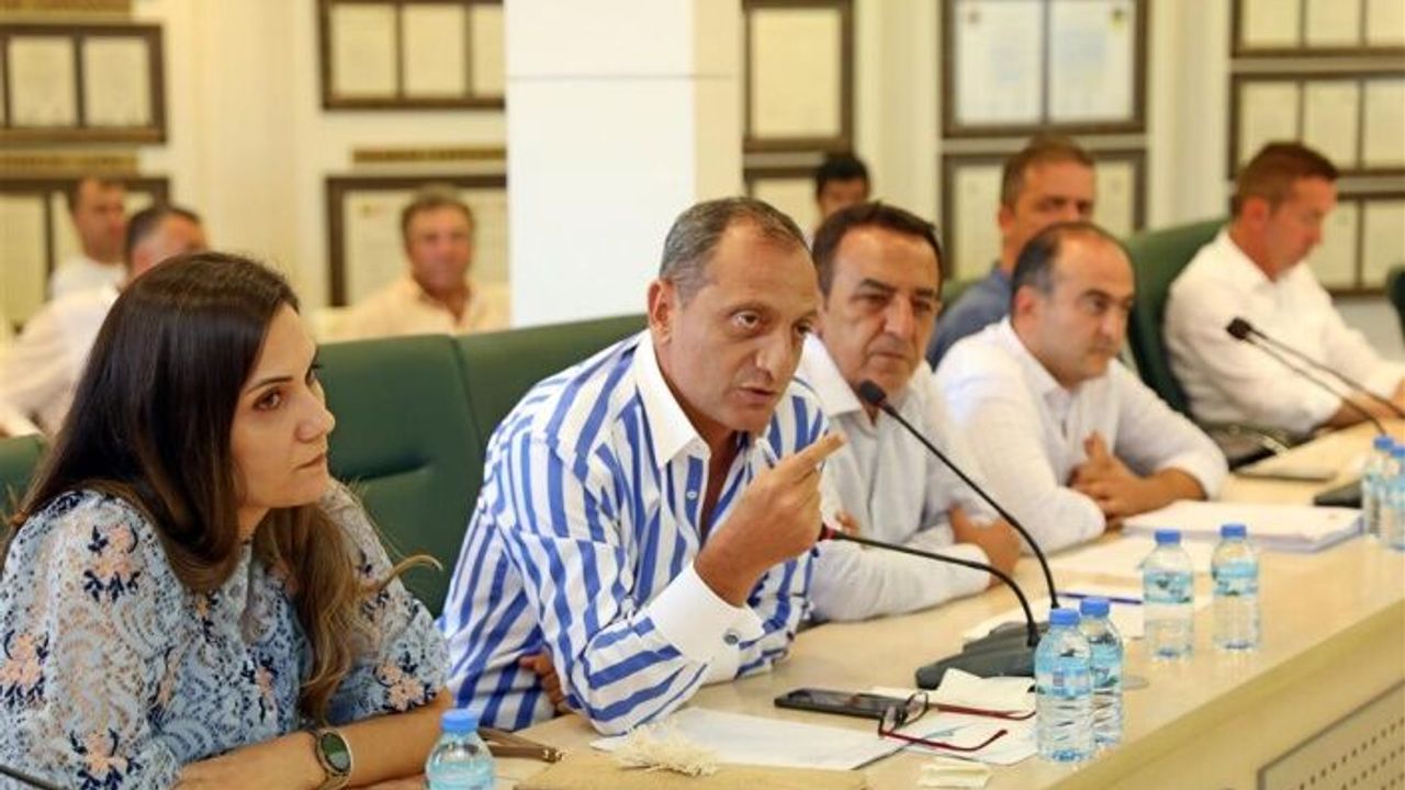 İYİ Partili Arık’ın önerge  ve iddialarına sert tepki