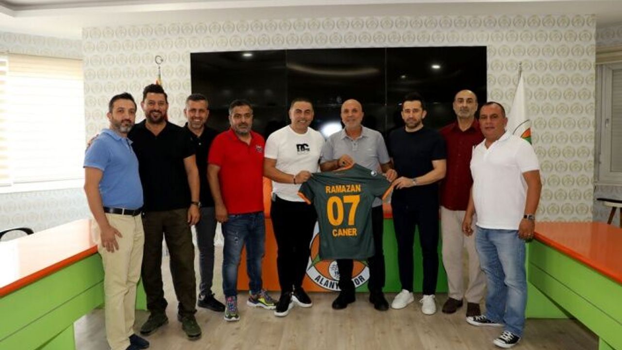 Hatayspor deplasmanı sponsoru Ramazan Caner oldu
