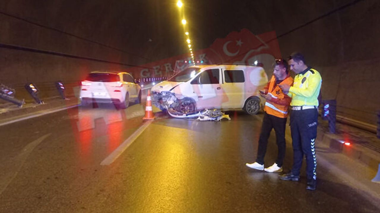 Alanya'da tüneldeki kaza ucuz atlatıldı | Burnu bile kanamadı | VİDEO HABER