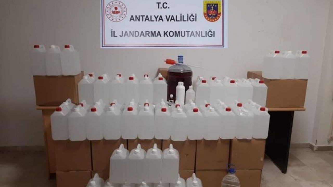 Jandarmadan kaçak ve sahte alkol operasyonu