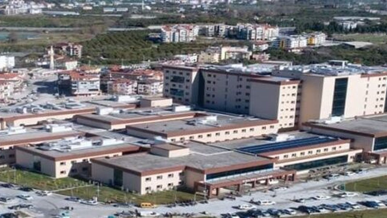 Alanya'da hekimler iş bırakıyor