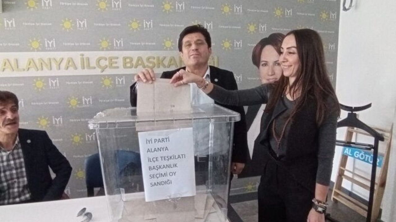 İYİ Parti’de ilçe başkanı seçiliyor