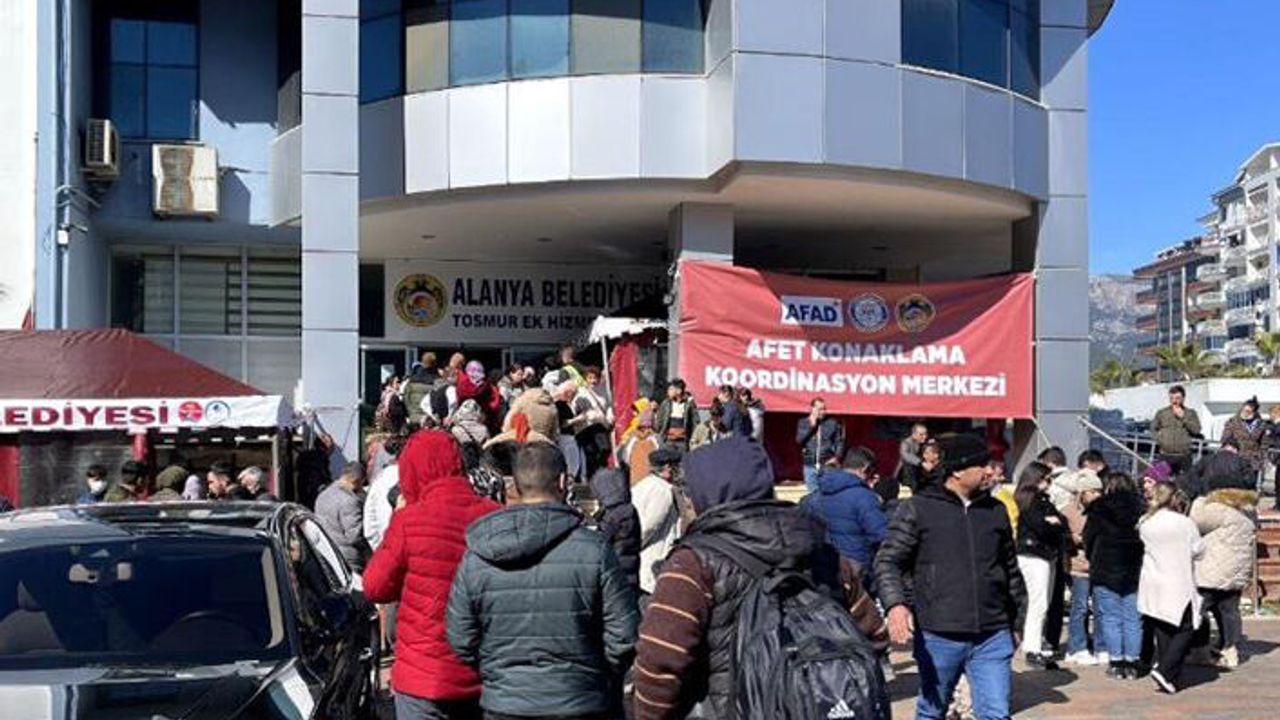4 bin depremzede Alanya'da otellere yerleştirildi