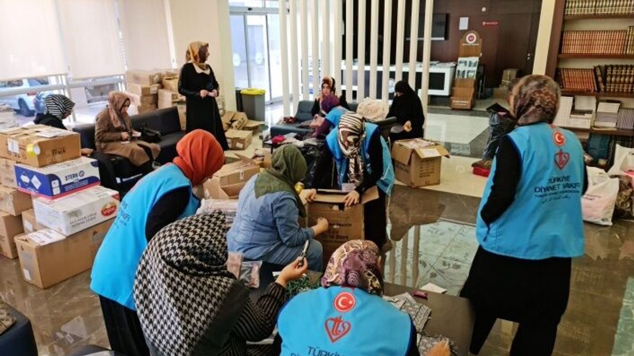 Alanya’da ‘İyilik Zamanı’ yardımları depremzedelere ulaştırıldı