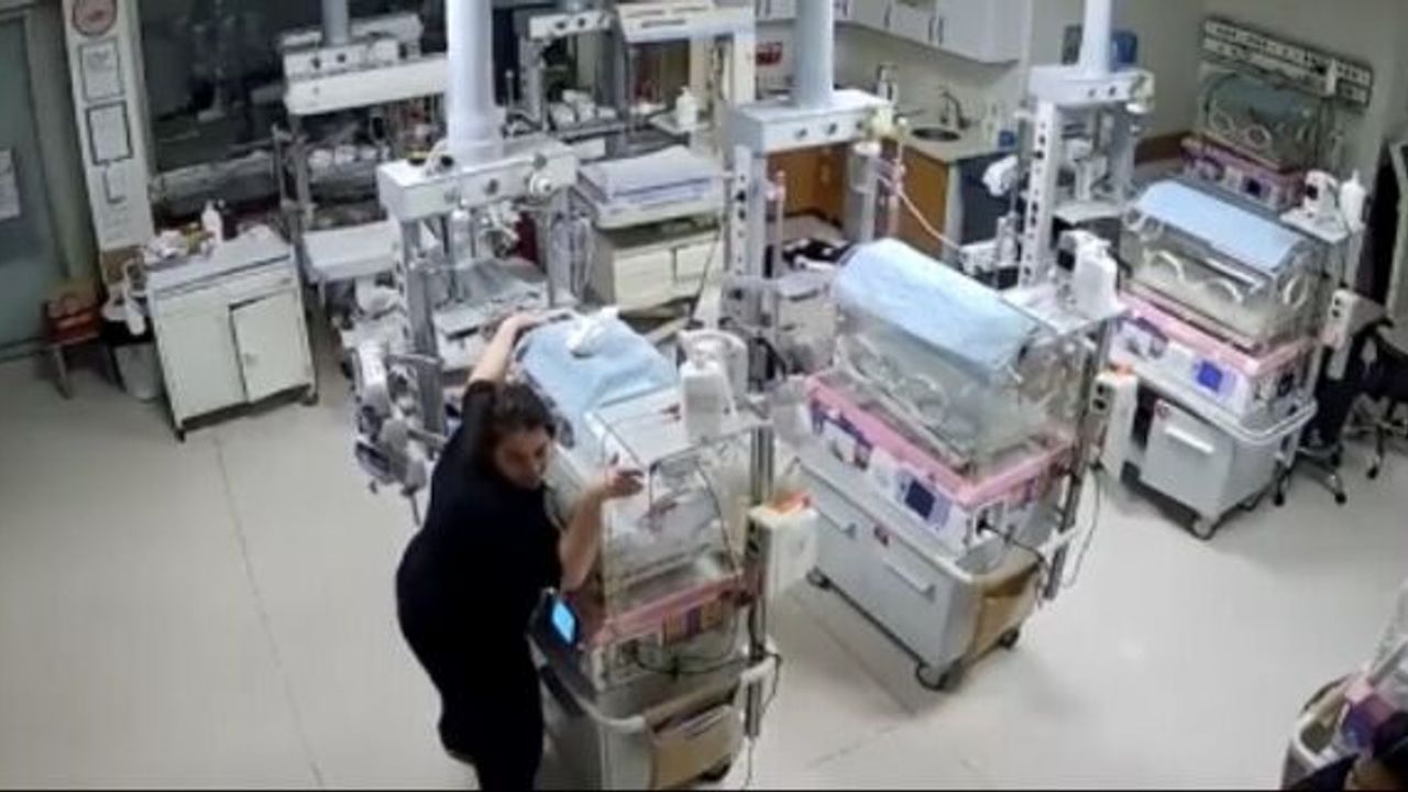 Hemşireler yeni doğan bebekler için kendi hayatlarını hiçe saydılar | VİDEO HABER