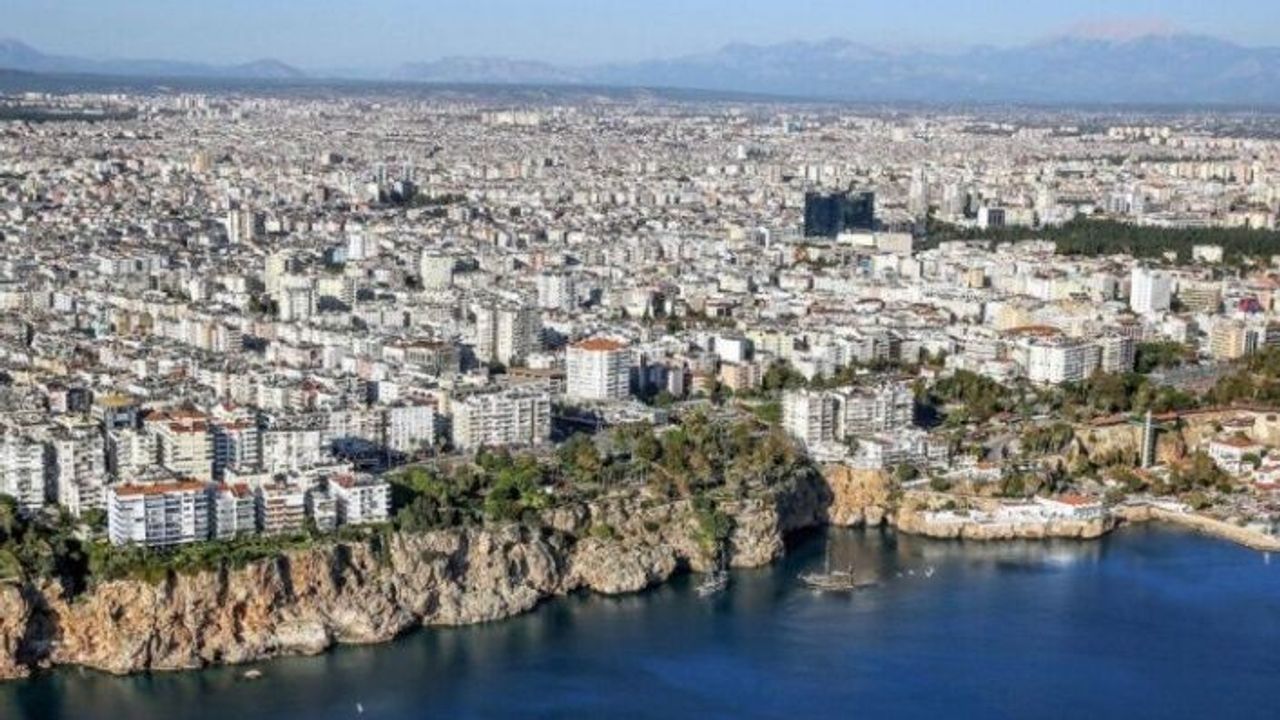 TÜİK açıkladı: Antalya 'yabancı konut' satışında ilk sırada