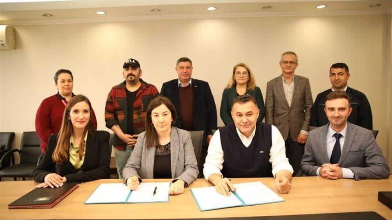 Alanya Belediyesi Güneş Enerjisi Santralleri gücünü yükseltiyor | Ges Öztüketim 2 Tesisi için imzalar atıldı