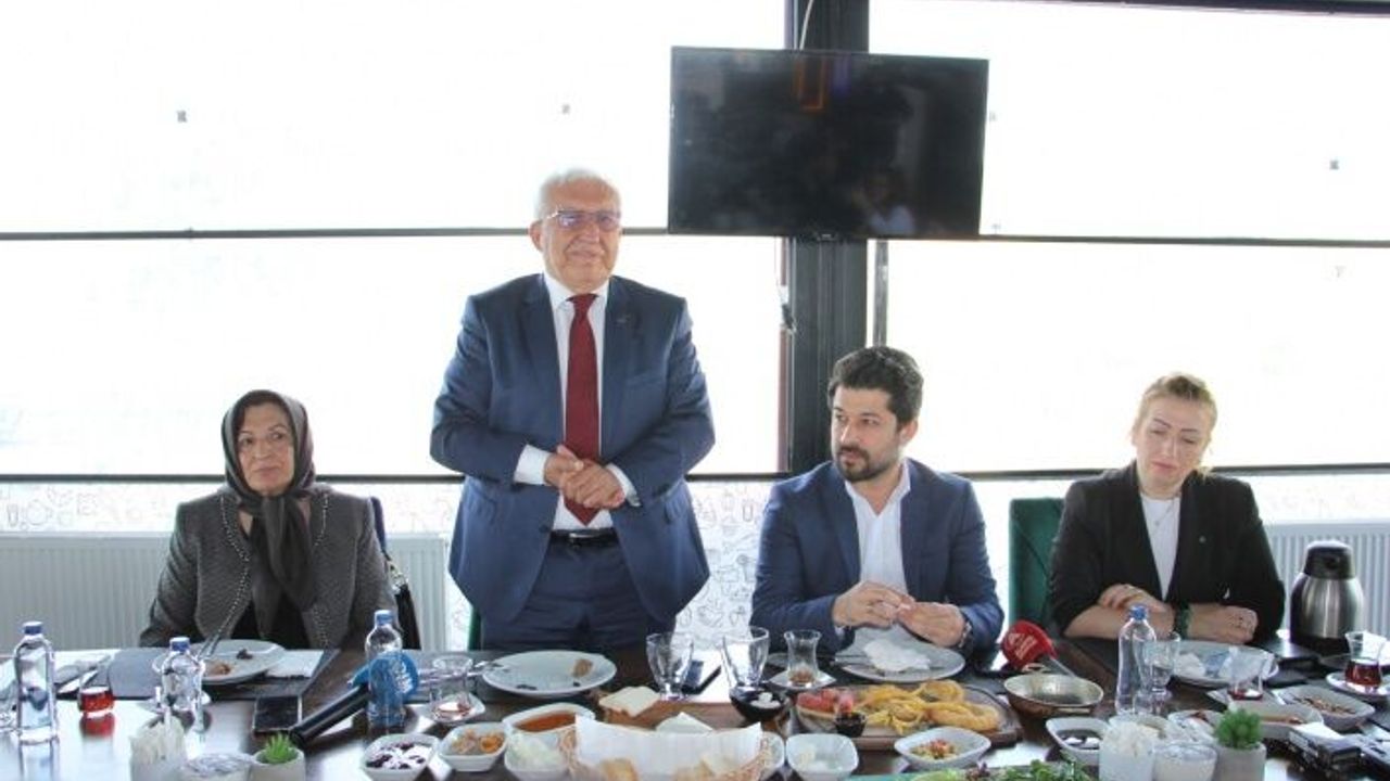 Ali Kiriş: Tüneller Davutoğlu'nun hizmeti diye engelleniyor