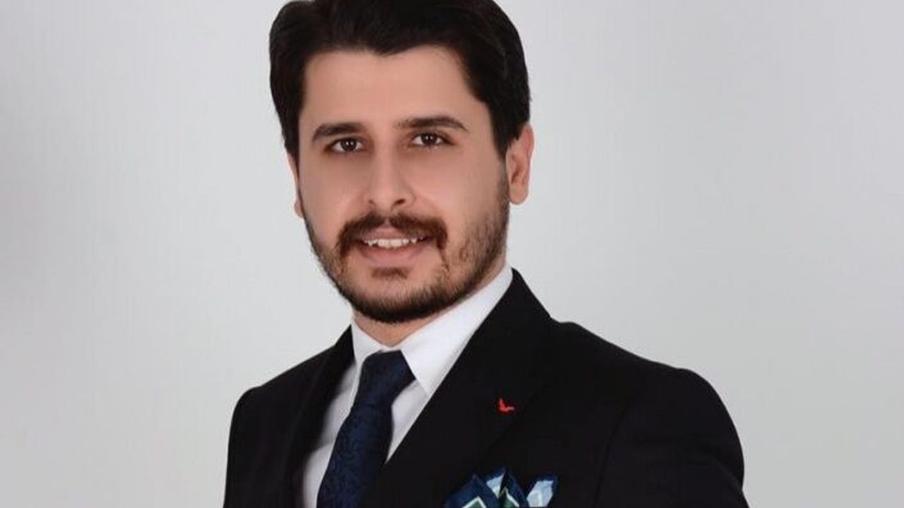 Deva Partisi İlçe Başkanı Ahmet Çakan istifa etti