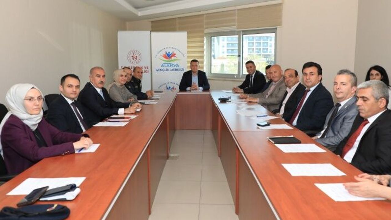 Alanya’da Kadına Yönelik Şiddetle Mücadele Toplantısı düzenlendi