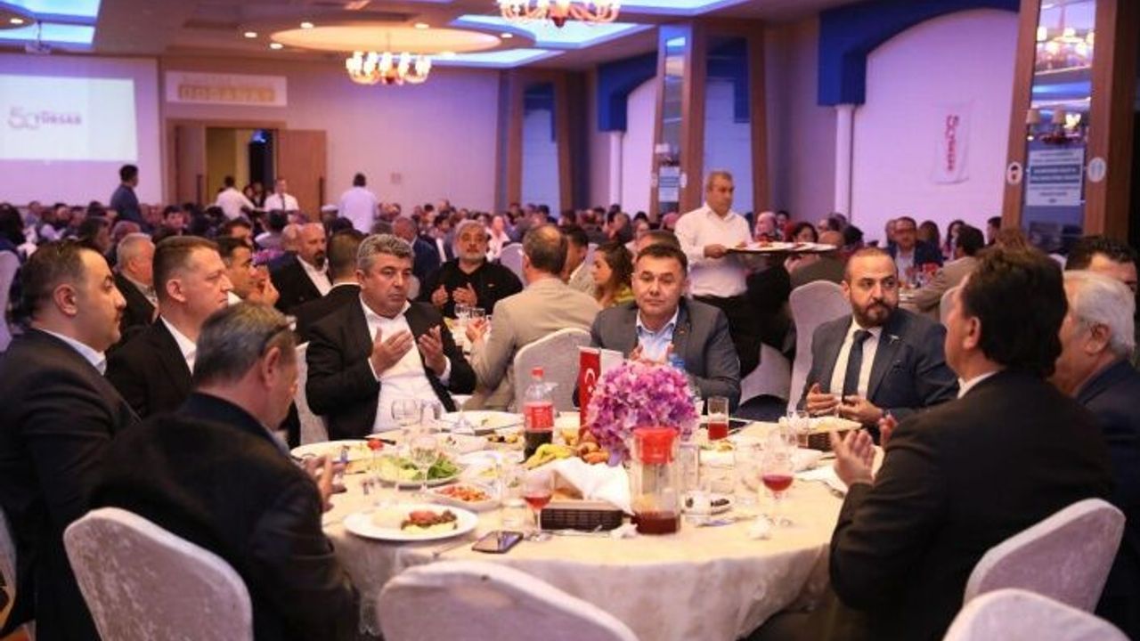 TÜRSAB üyeleri ve protokol iftar yemeğinde buluşturdu