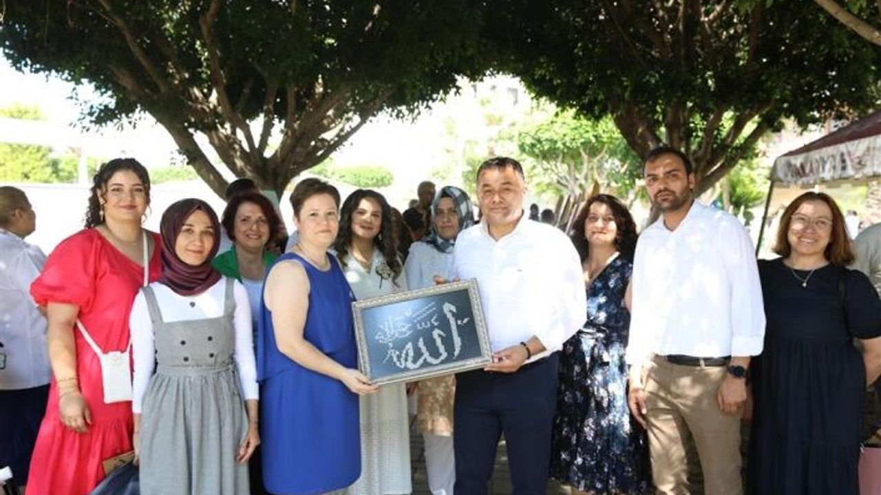 El sanatları kursları yıl sonu sergisi Mahmutlar’da kapılarını açtı