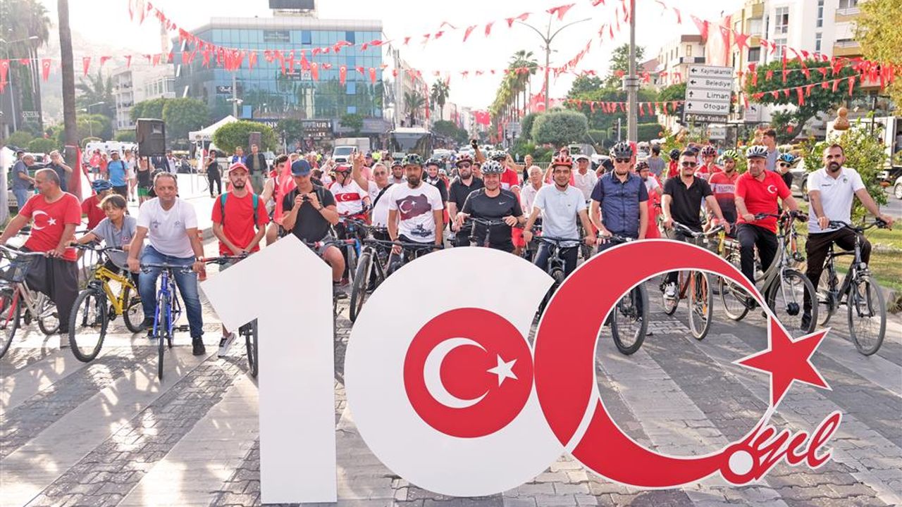 Alanya’da 100. Yıl Bisiklet Turu gerçekleşti