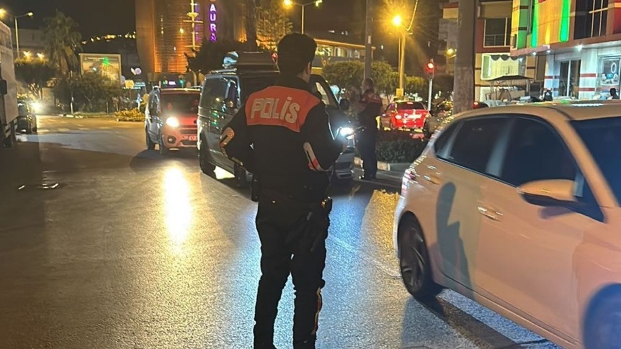 Alanya’da polisin uygulamasında ceza yağdı