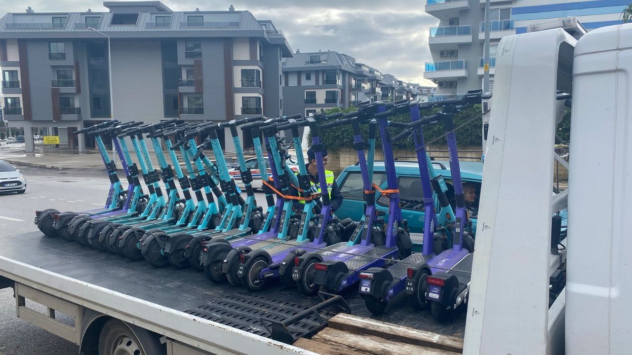 Alanya’da 55 e-scooter trafikten men edildi