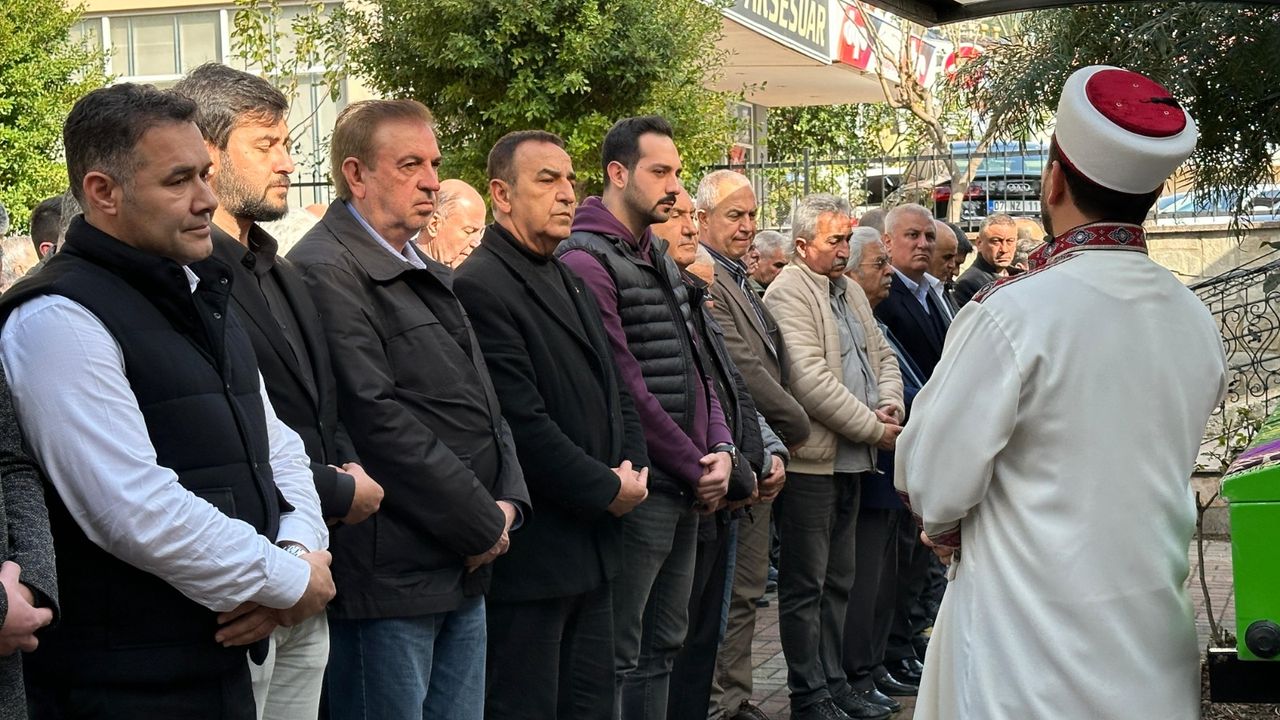 MHP İlçe Başkanı Sünbül’ün  kayınvalidesine son görev