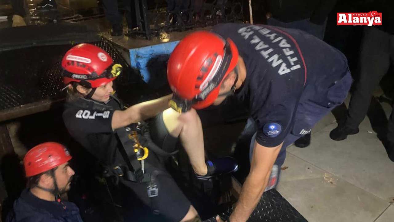 Sığındıkları mağarada mahsur kaldılar