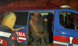 Alanya’da ormanı yakarken suçüstü yakalandı