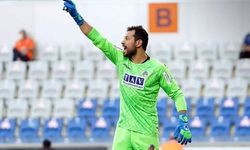 Alanyaspor, kaleci Serkan Kırıntılı ile yollarını ayırdı.