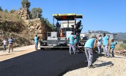 Alanya'da o yol sıcak asfaltla buluştu