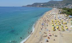 Alanya'da turistleri rahatsız eden Suriyelilere jet müdahale