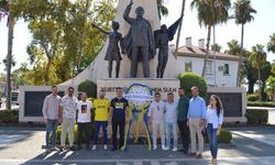 Alanya’da ‘Dünya Fenerbahçeliler Günü’nü kutladılar