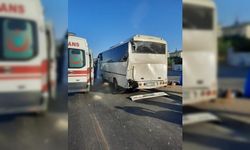 Alanya’da iki otel servis aracı çarpıştı 12 kişi yaralandı