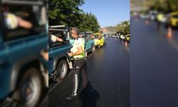 Alanya’da 2 safari aracı trafikten men edildi. 