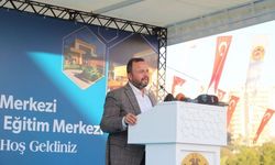 "Büyükşehir yapmıyor, Başkan Yücel kazandırıyor"