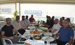 Geleneksel kahvaltı gününde buluştular