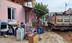 Çöp evden iki kamyon atık çıktı