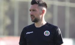 Francesco Farioli, profesyonel oldu