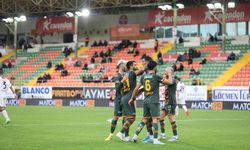 Alanyaspor, Salernitana’yı hazırlık maçında 3-1’lik skorla mağlup etti