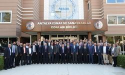 Başkan Böcek, oda başkanlarıyla bir araya geldi