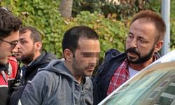 Kan donduran cinayet ! Annesini, boğazından bıçaklayarak öldürdü