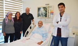 Alanya EAH'ta bir ilk! Mide kanserinden kapalı yöntem ameliyatla kurtuldu