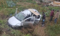 Alanya’da bahçeye uçan otomobildeki 5 kişi yaralandı