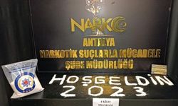 Mama kutusundan 5 kilogram uyuşturucu çıktı