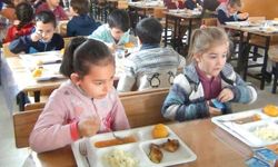 Müdür Yılmaz duyurdu: Alanya'da 10 bin öğrenciye ücretsiz yemek