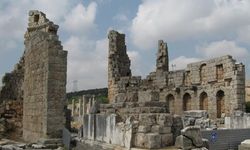 Perge Antik Kenti'ne rekor ziyaretçi