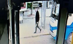 Alanya’da dolmuş durağında satırlı dehşet 