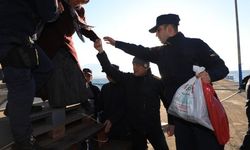 Alanya’ya deniz yoluyla 187 depremzede getirildi