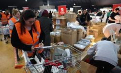 Antalya’daki depremzede vatandaşların ihtiyaçları karşılanıyor