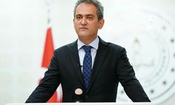 Bakan Özer'den deprem bölgesindeki eğitim sürecine ilişkin açıklamalar