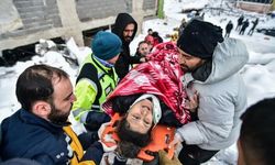 Elbistan'da bir kişi daha enkaz altından kurtarıldı