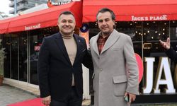 Mahmutlarspor Kulübü'nden Alanya Belediyesi'nin Çadır Kampanyası'na destek
