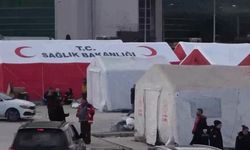 Sağlık Bakanı Koca açıkladı |  "10 ilimizde 77 sahra hastanesi kurduk”